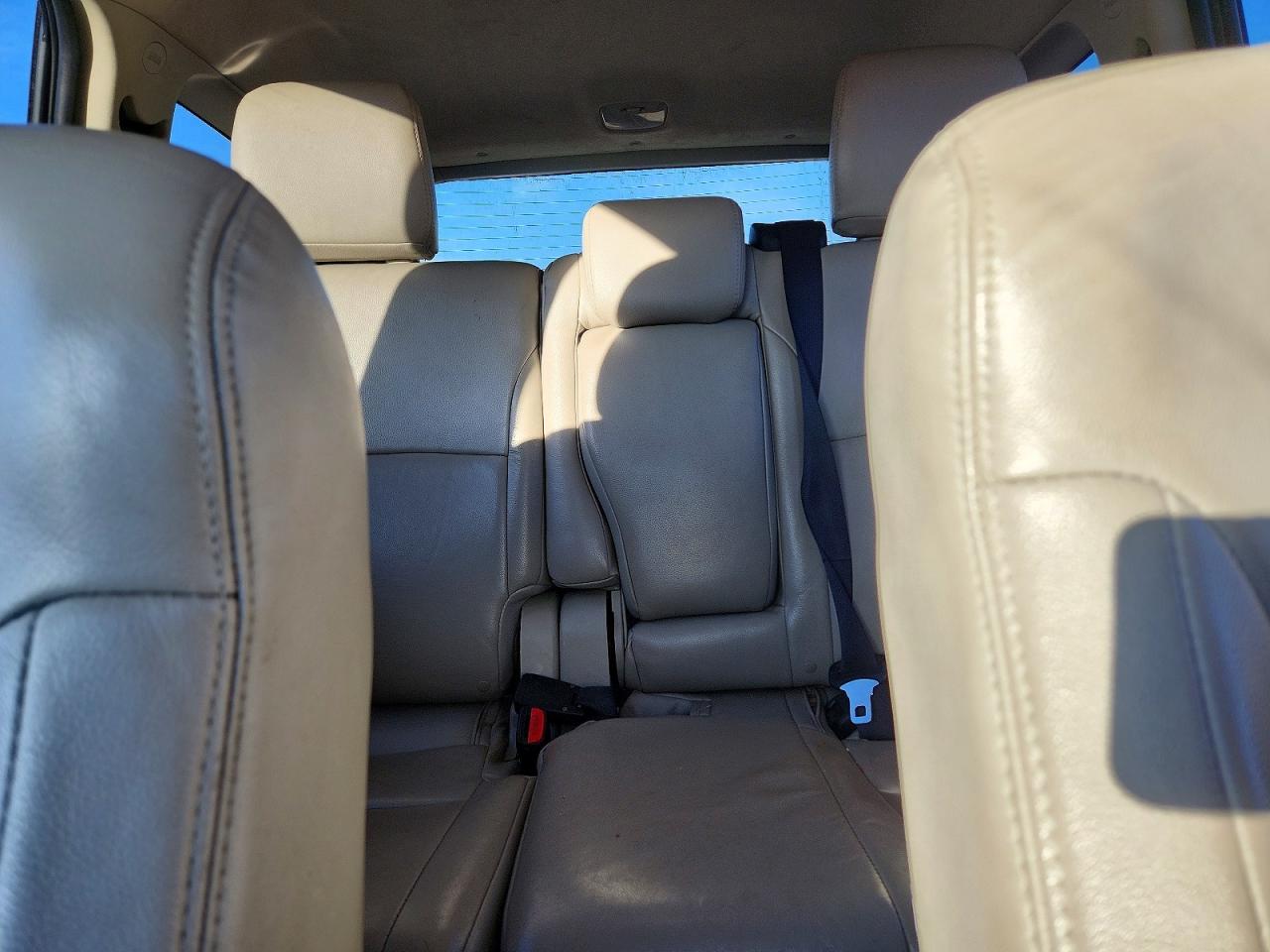 2011 MITSUBISHI OUTLANDER GT photo 10