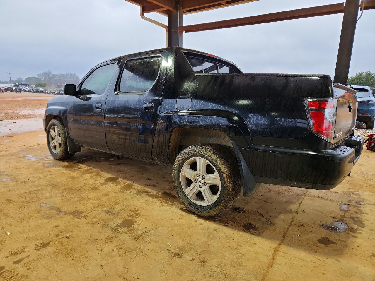 2013 HONDA RIDGELINE RTL photo 4