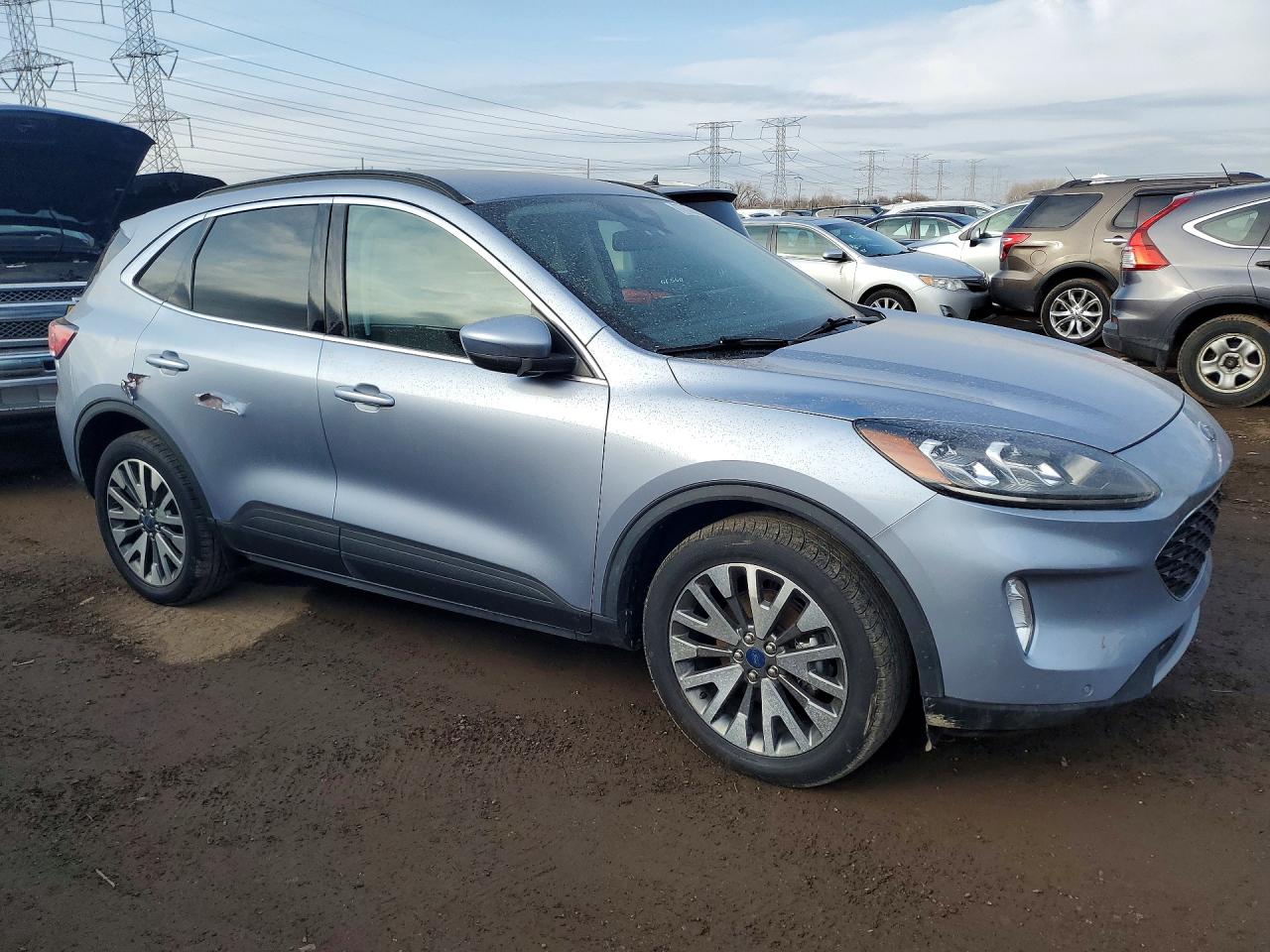 2022 FORD ESCAPE TITANIUM photo 4