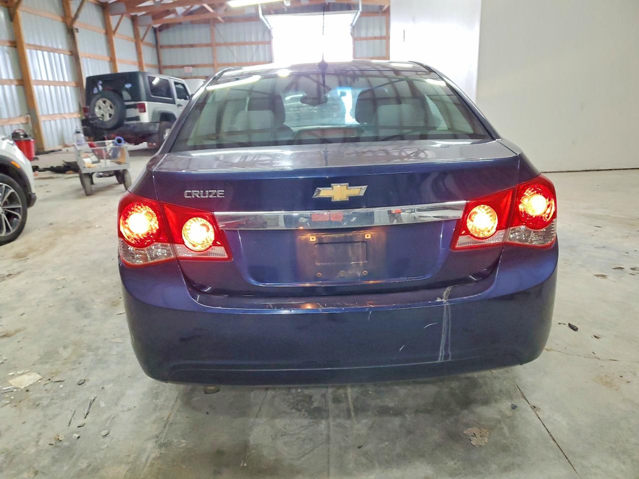 2011 CHEVROLET CRUZE LS photo 16
