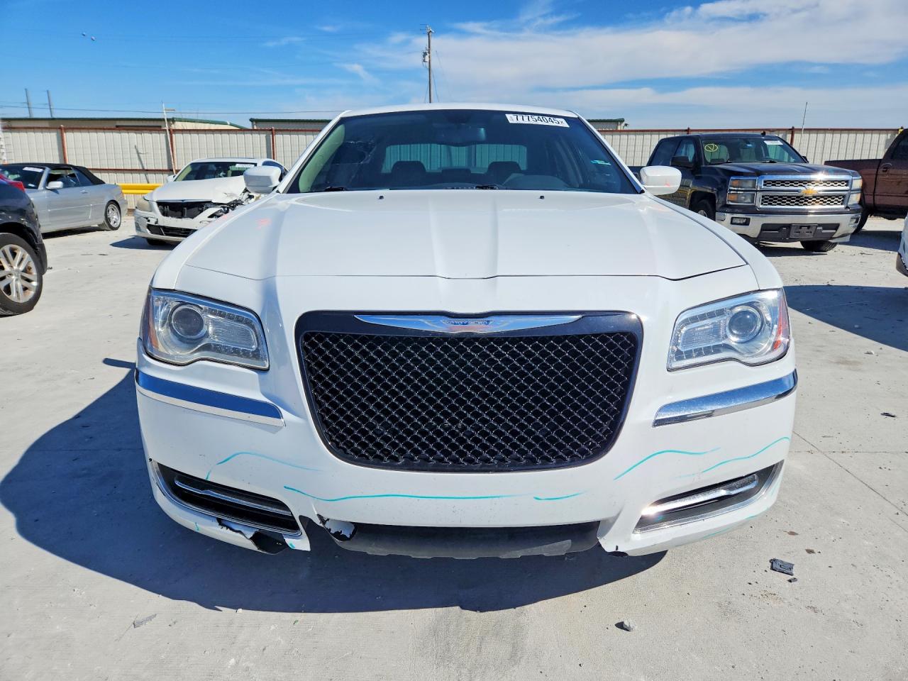 2014 CHRYSLER 300 photo 13