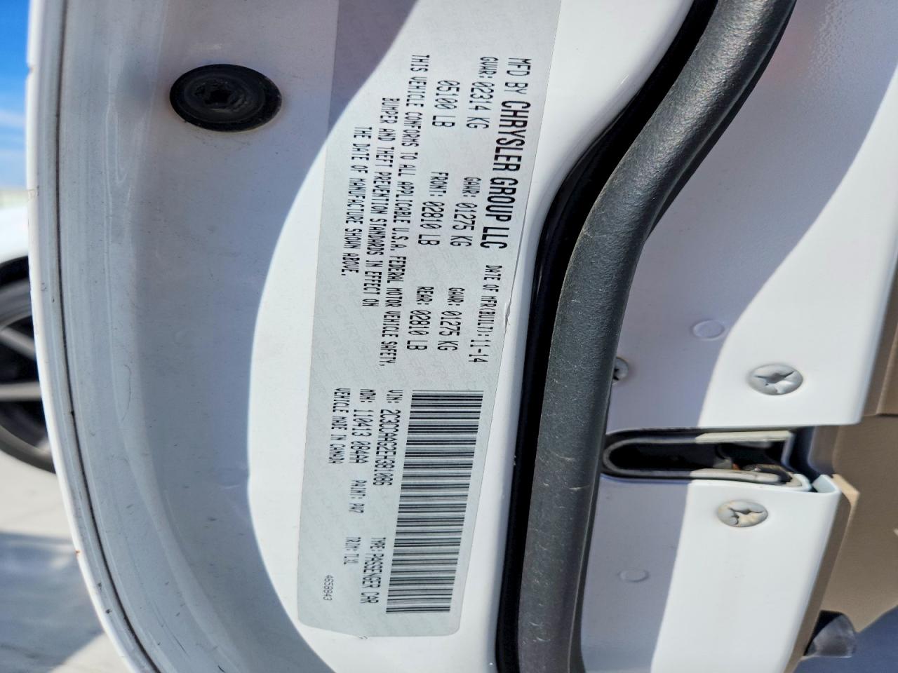 2014 CHRYSLER 300 photo 34