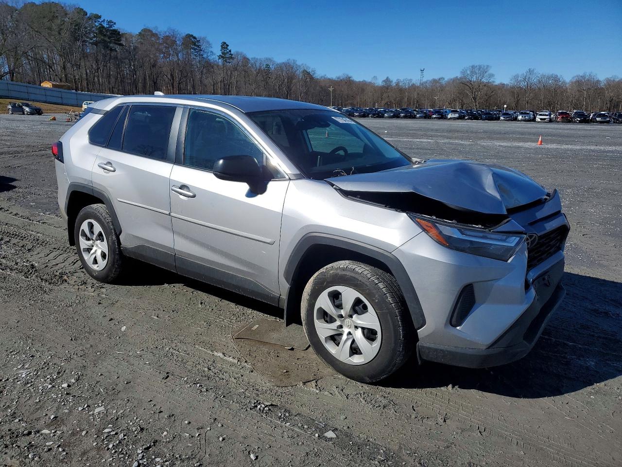 2024 TOYOTA RAV4 LE photo 4