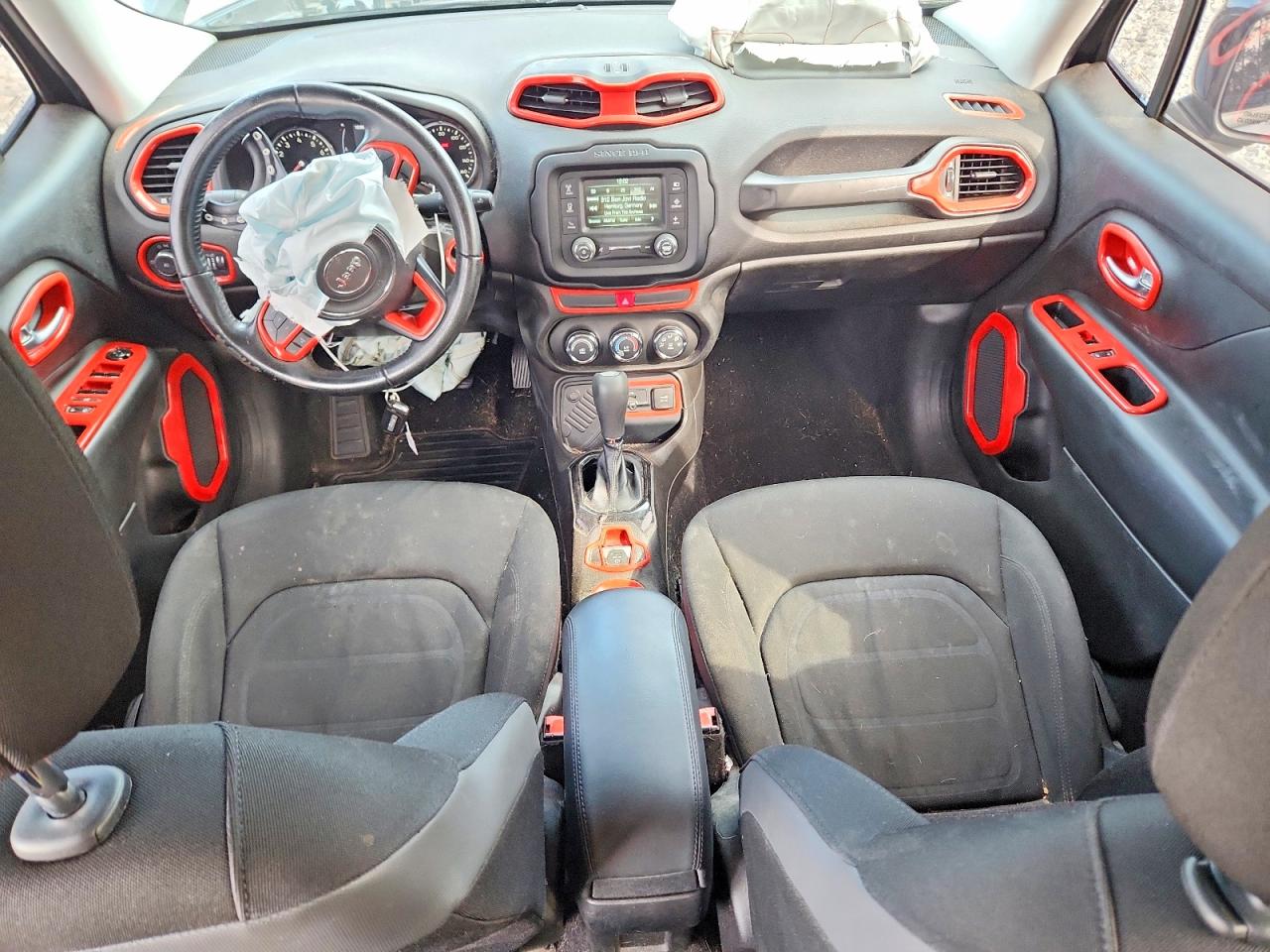 2017 JEEP RENEGADE LATITUDE photo 22