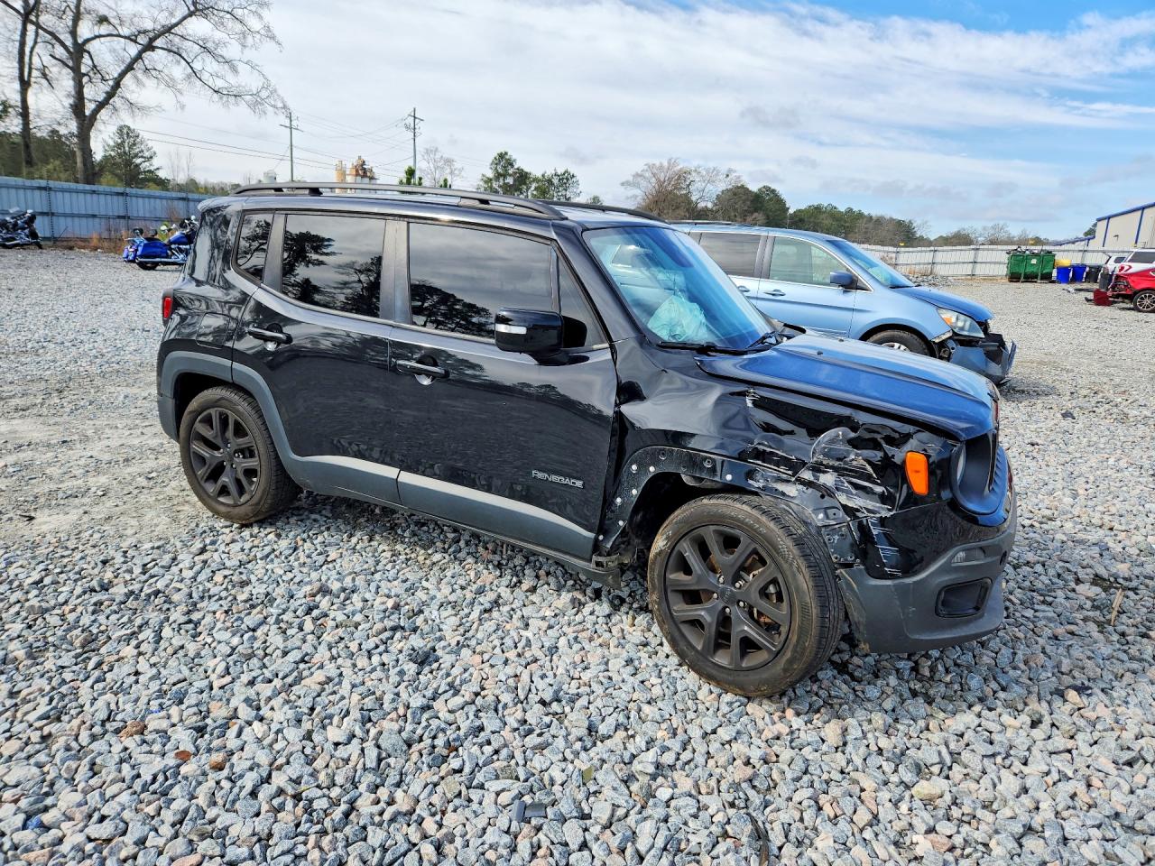 2017 JEEP RENEGADE LATITUDE photo 10