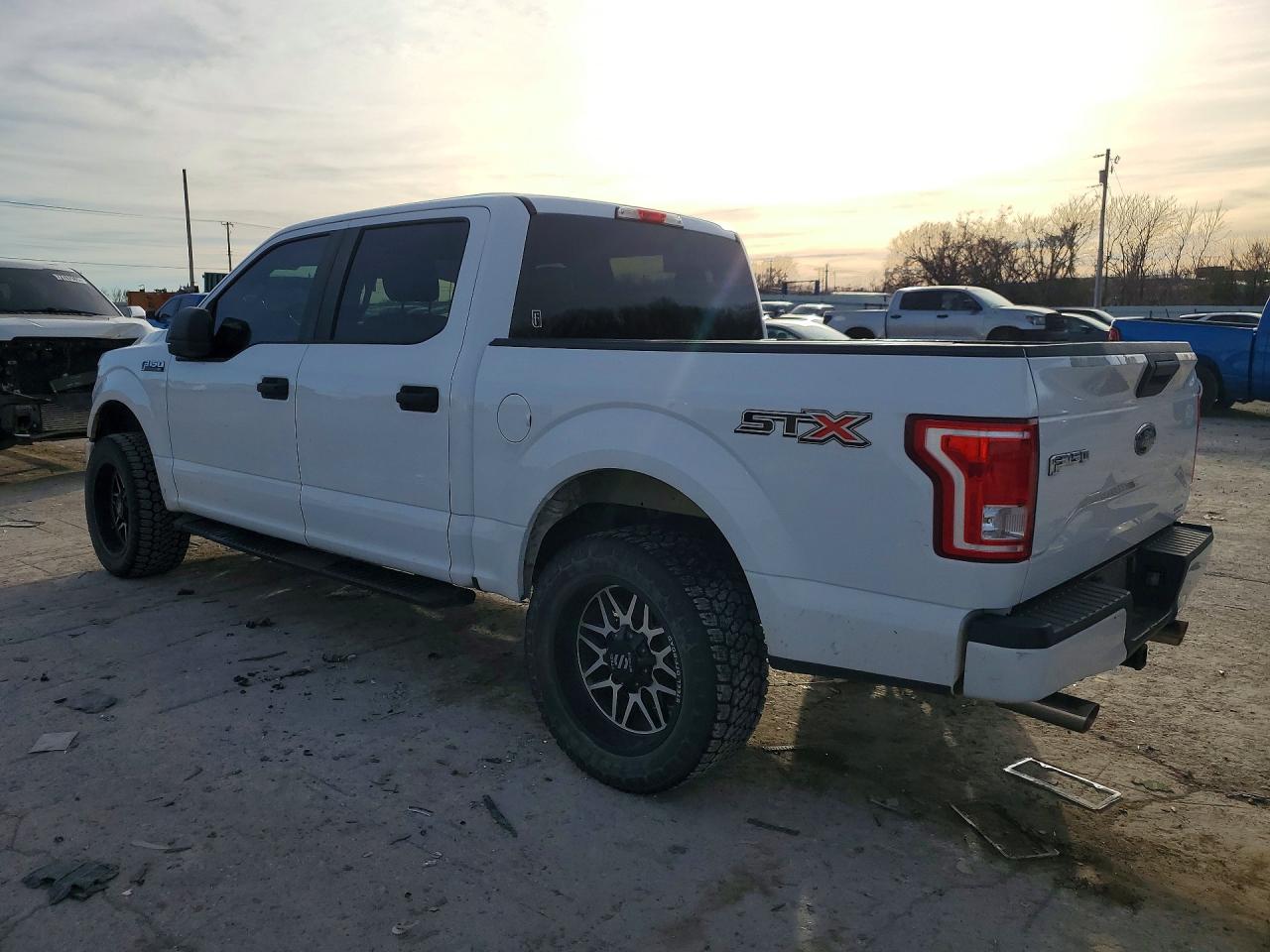 2017 FORD F150 SUPERCREW photo 4