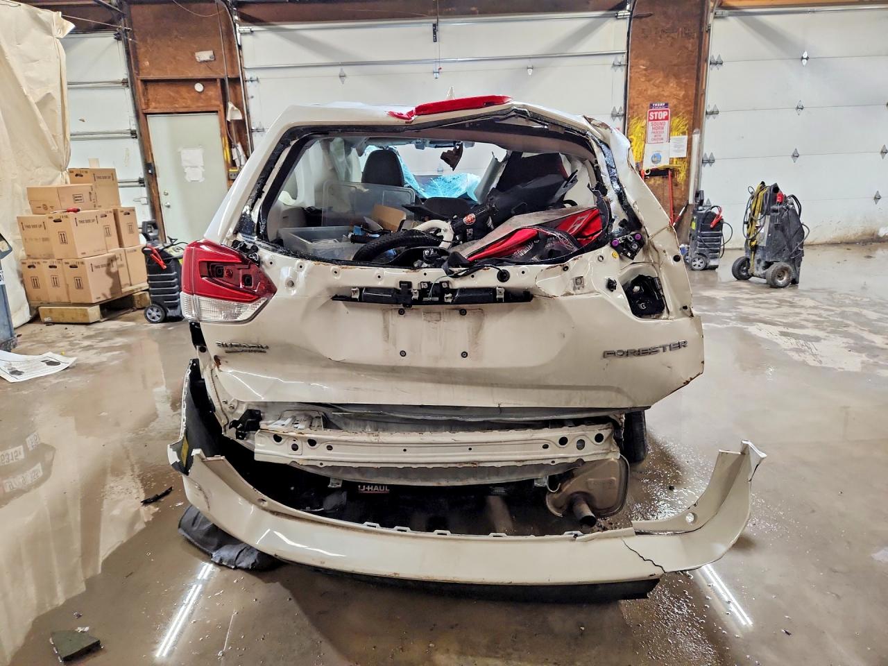 2021 SUBARU FORESTER photo 11