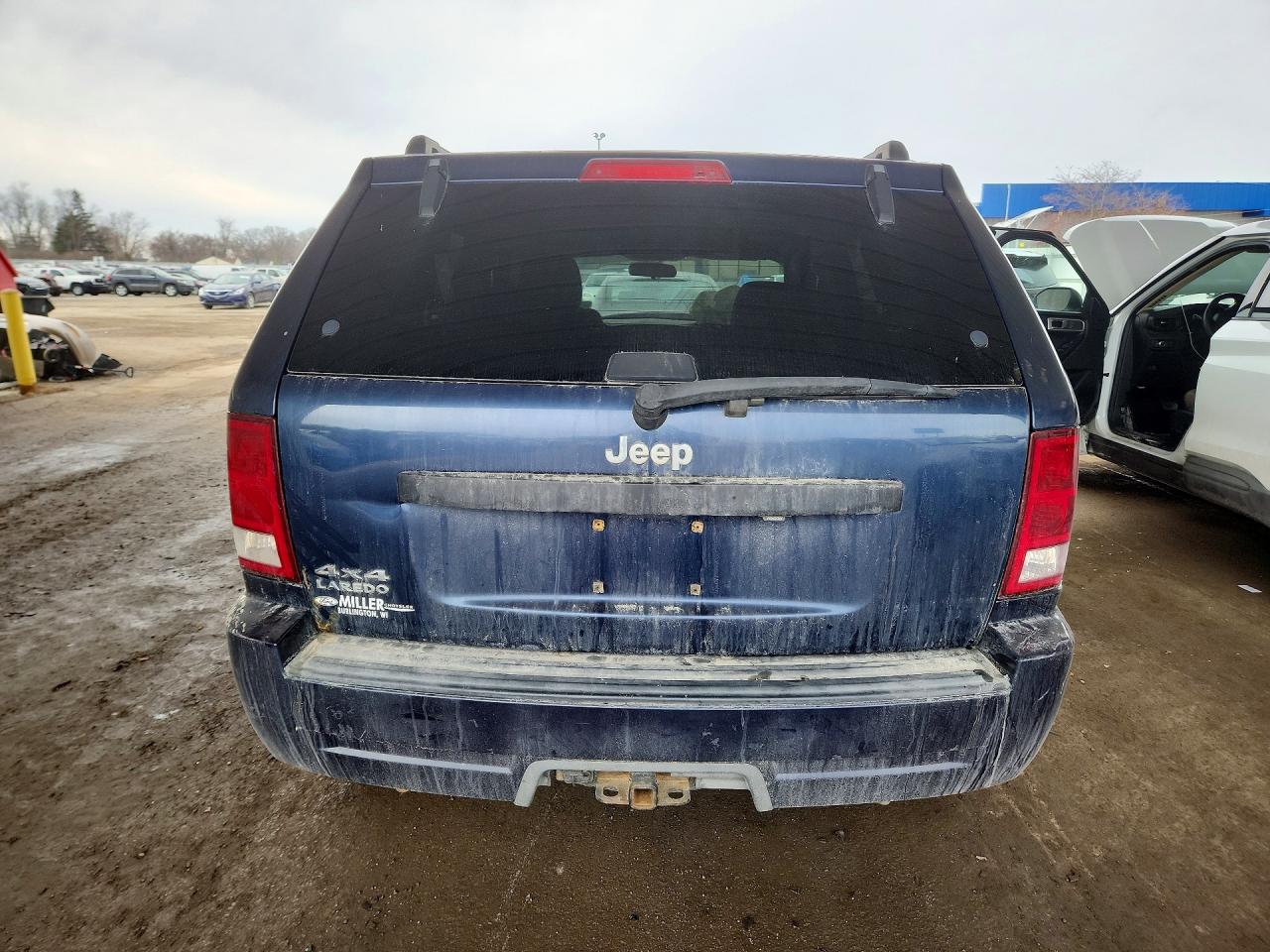 2009 JEEP GRAND CHEROKEE LAREDO photo 6