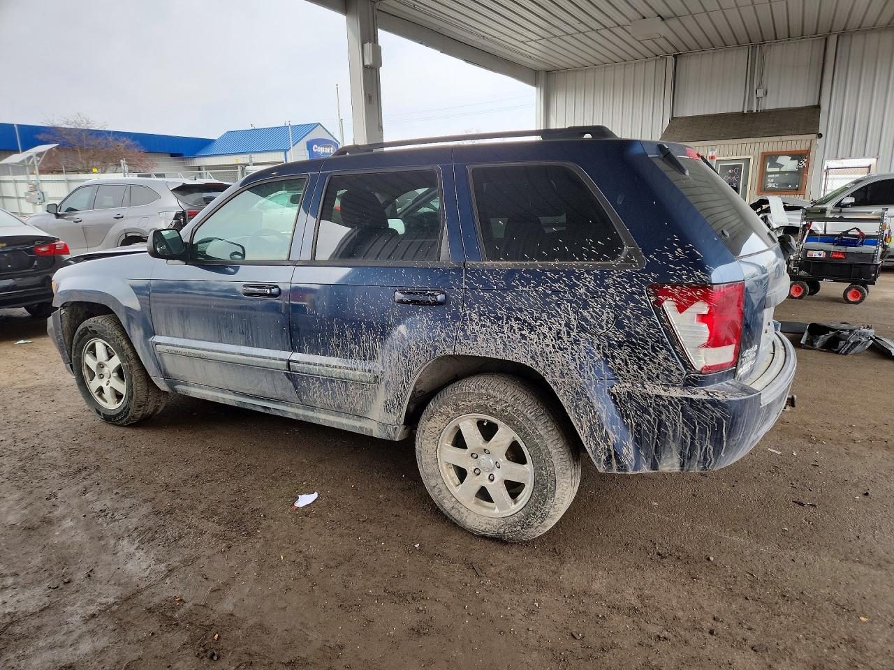2009 JEEP GRAND CHEROKEE LAREDO photo 2