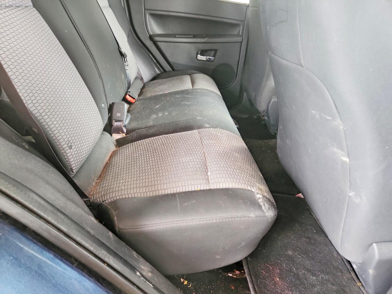 2009 JEEP GRAND CHEROKEE LAREDO photo 10