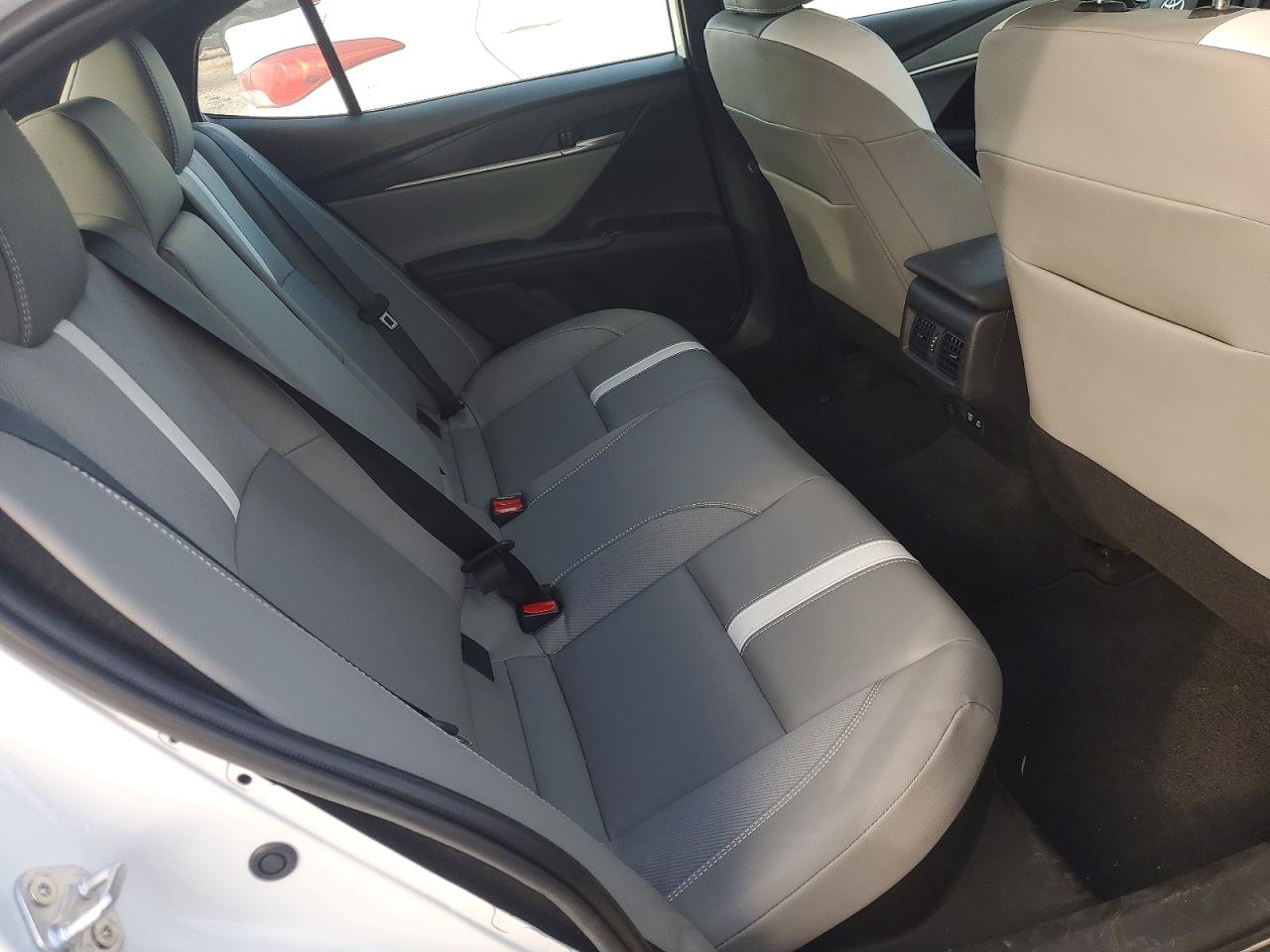 2026 TOYOTA CAMRY XSE photo 28