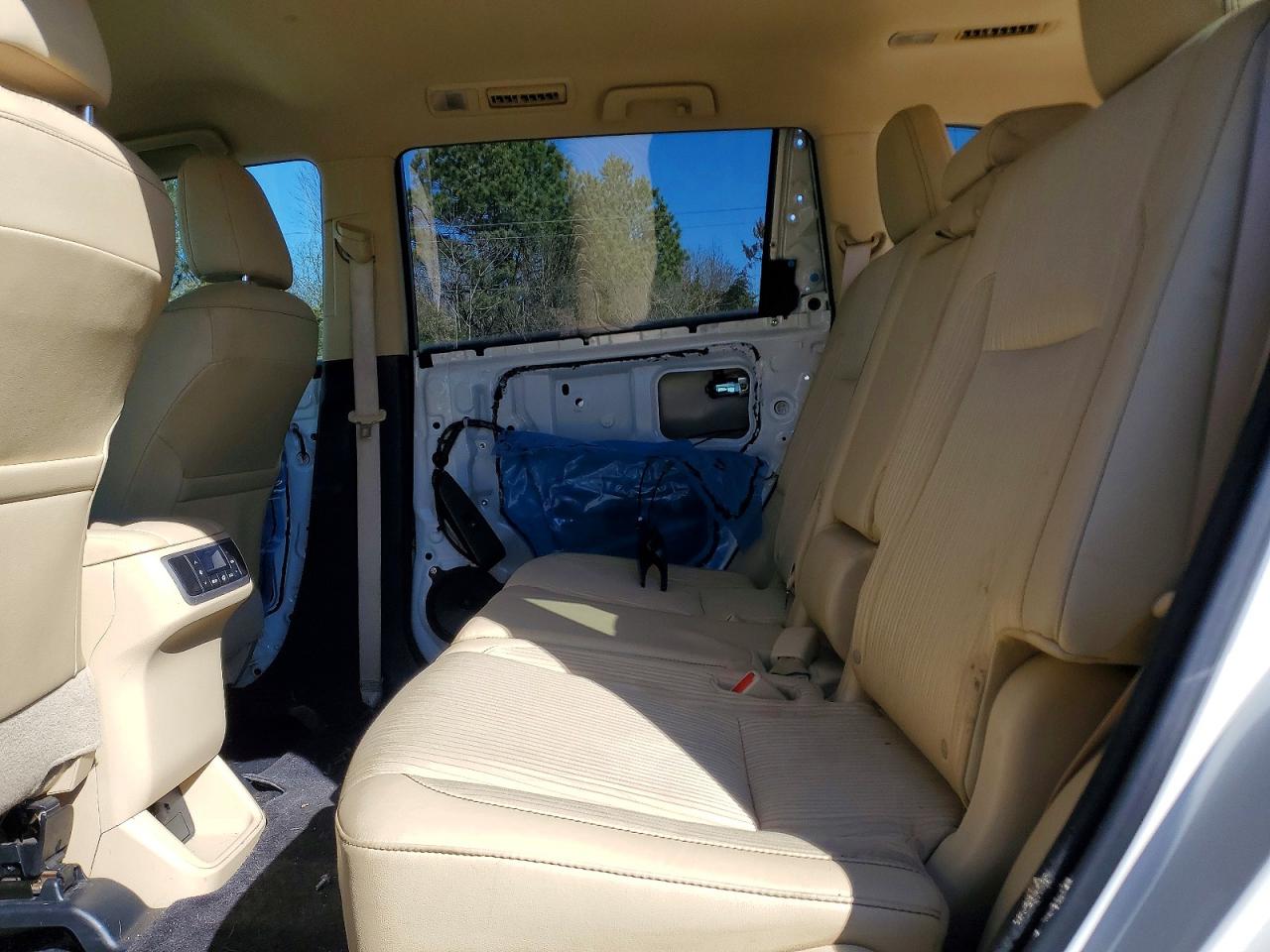 2014 TOYOTA HIGHLANDER LE photo 11