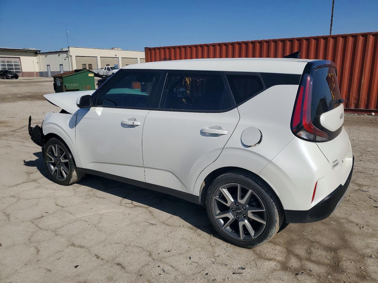 2024 KIA SOUL EX photo 3