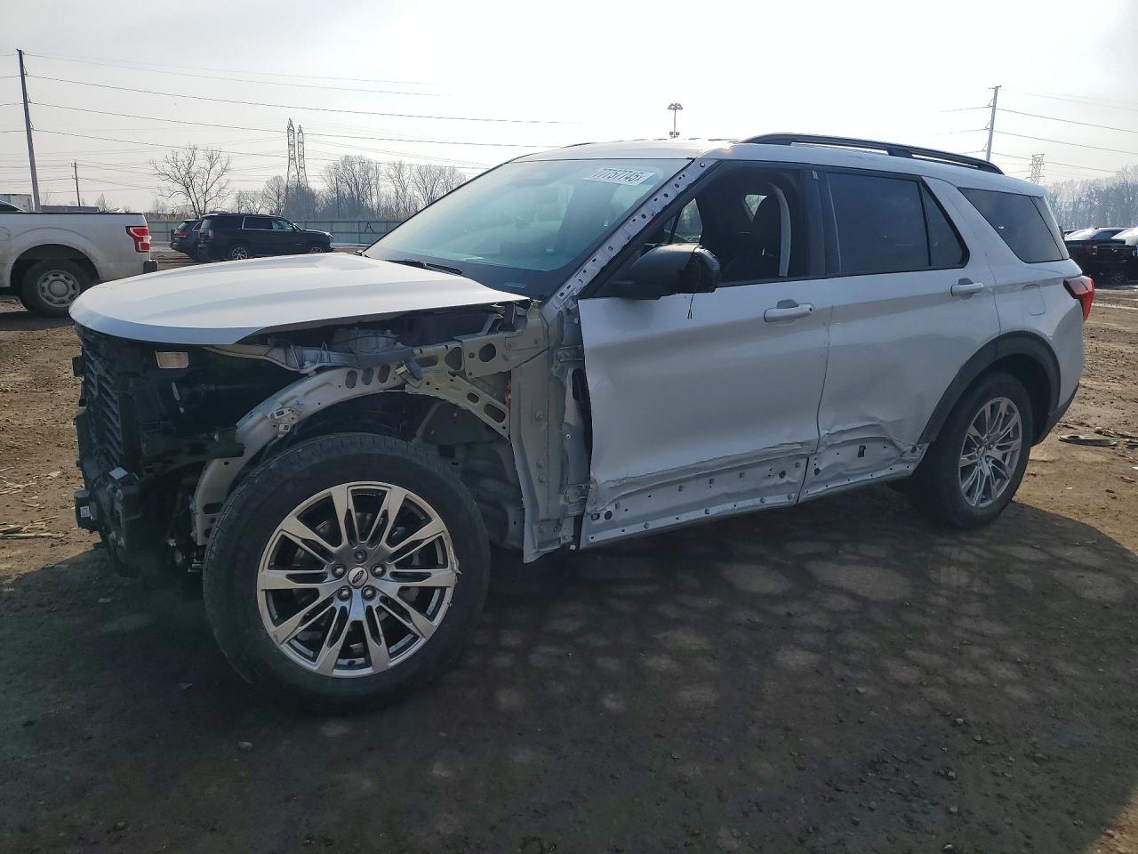 2025 FORD EXPLORER