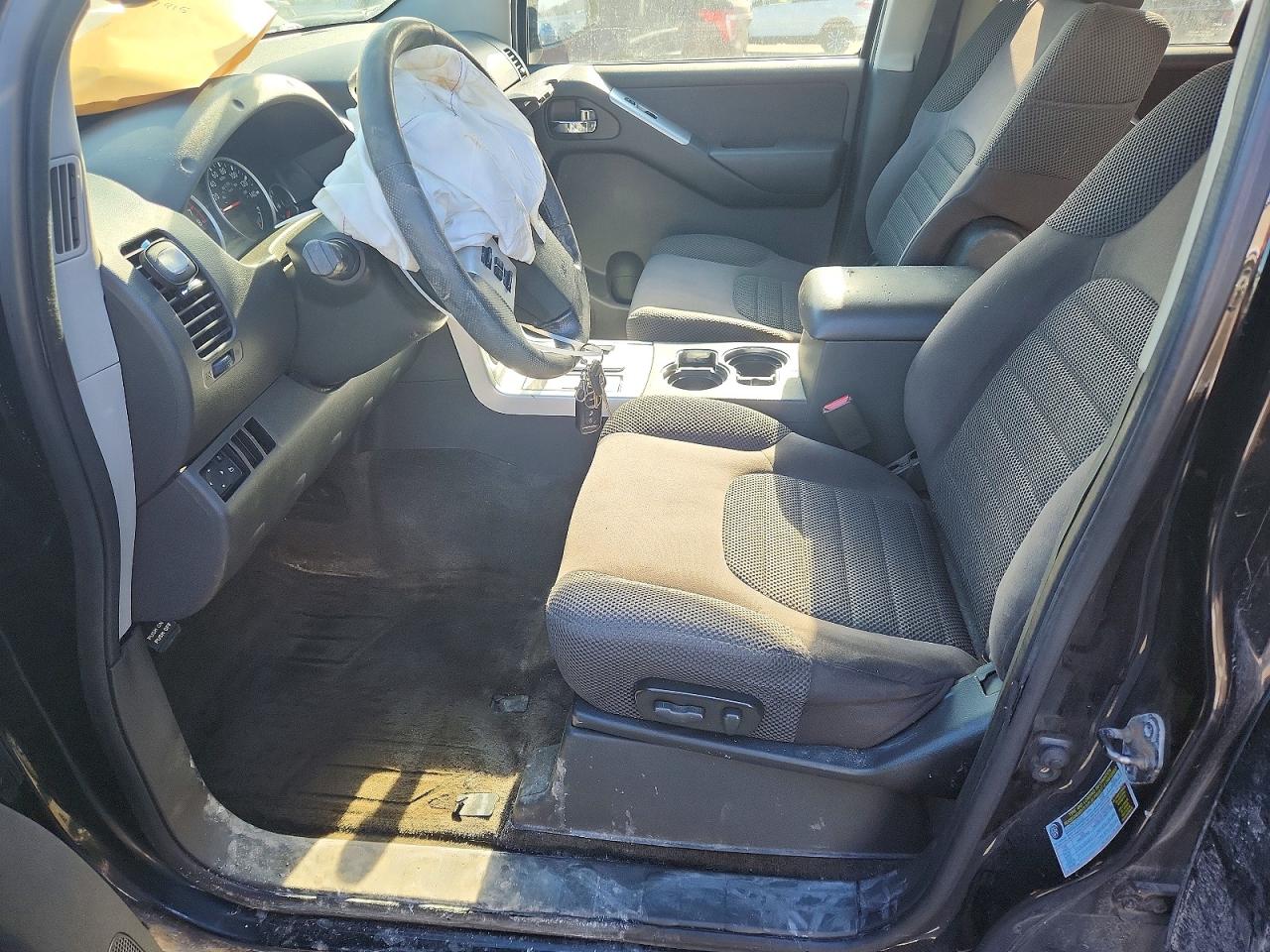 2012 NISSAN PATHFINDER S photo 7