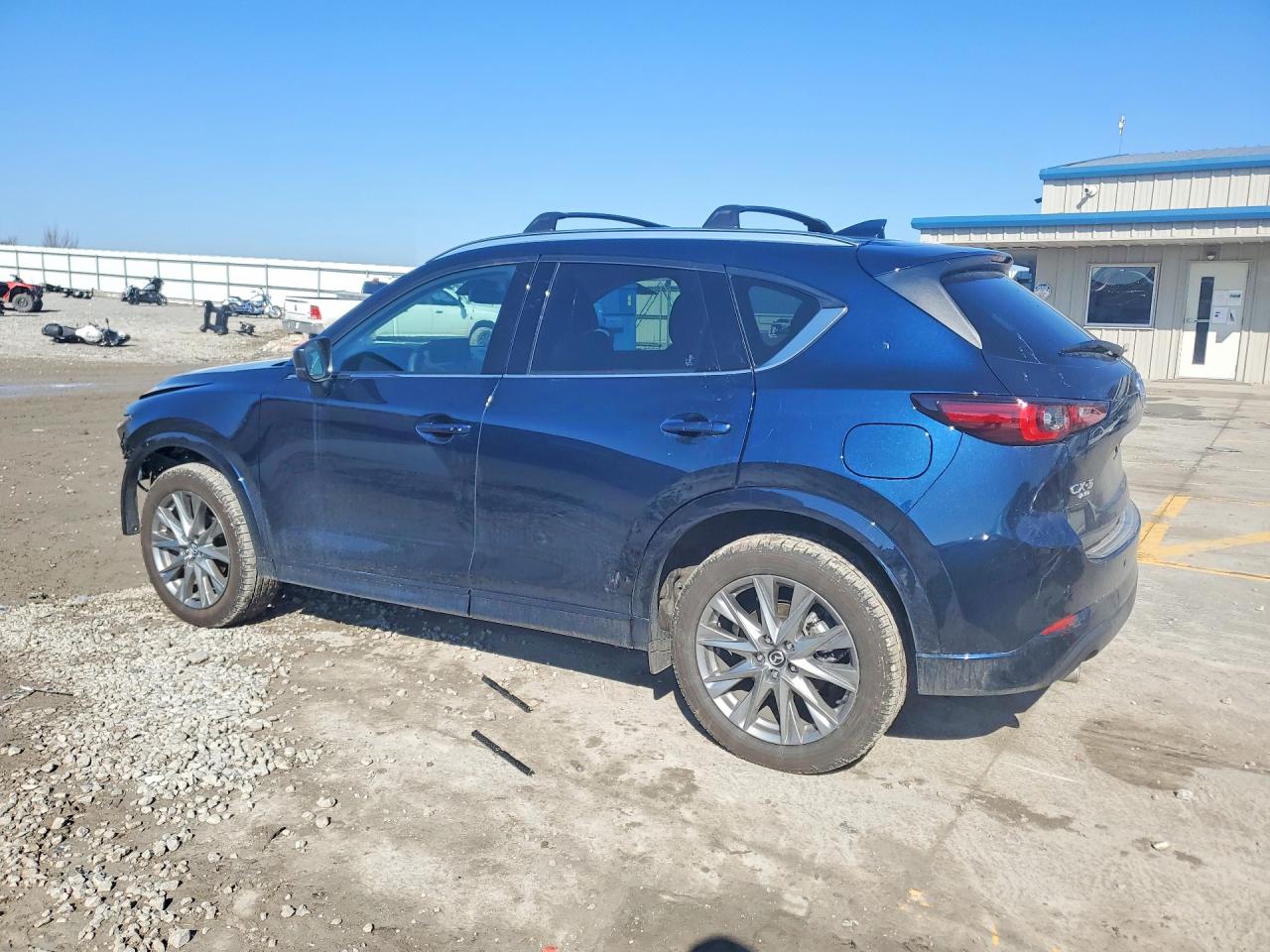 2025 MAZDA CX-5 PREMIUM PLUS photo 3