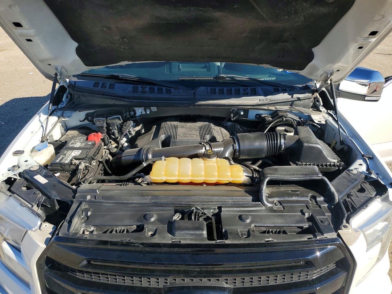 2017 FORD F150 SUPERCREW photo 11
