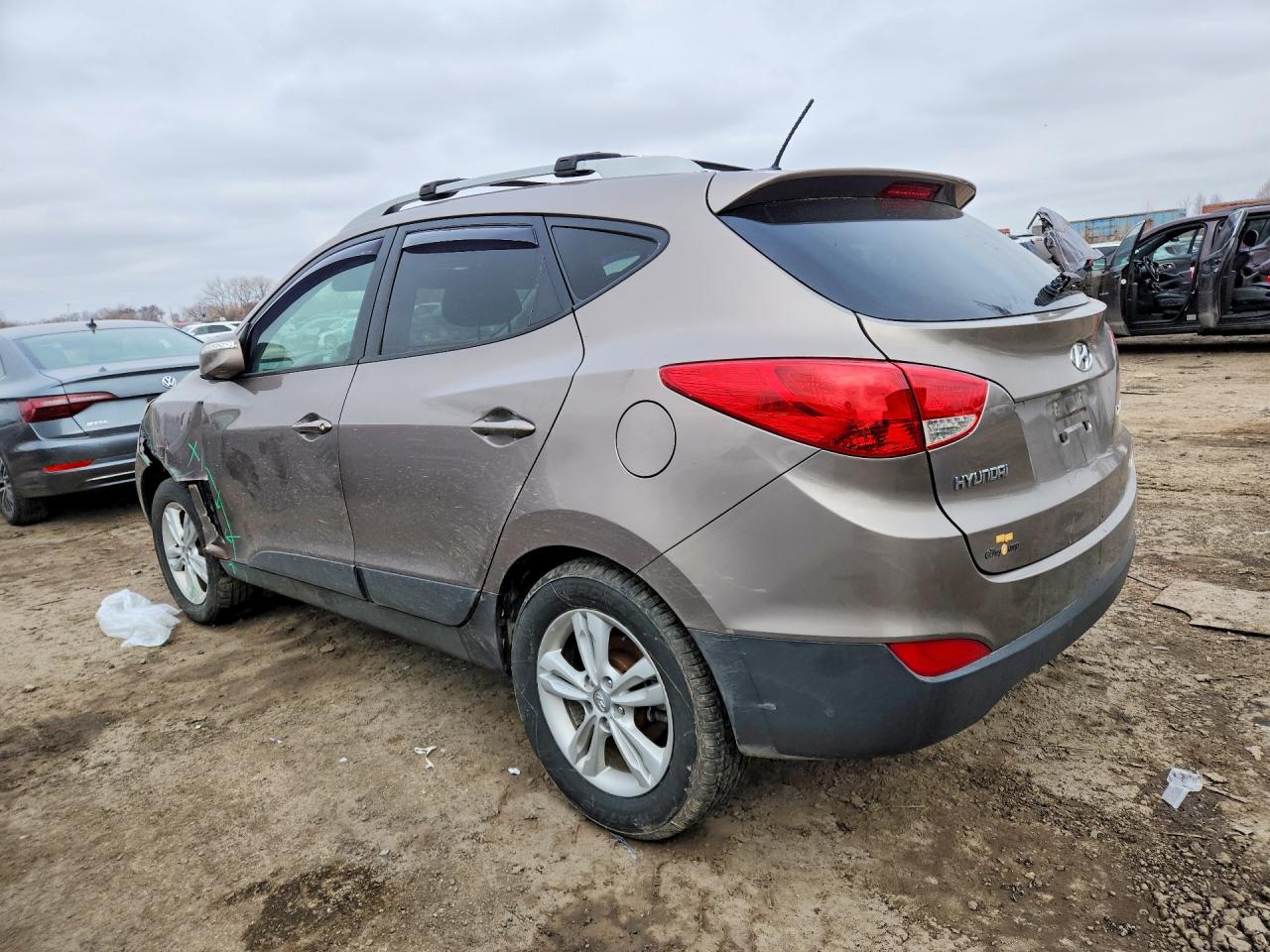 2012 HYUNDAI TUCSON GLS photo 2