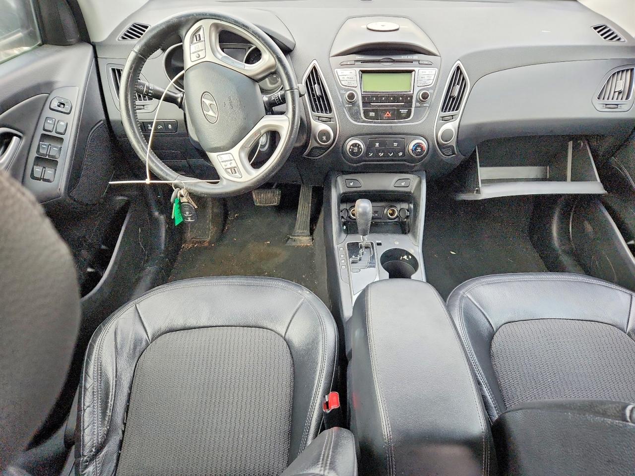 2012 HYUNDAI TUCSON GLS photo 8