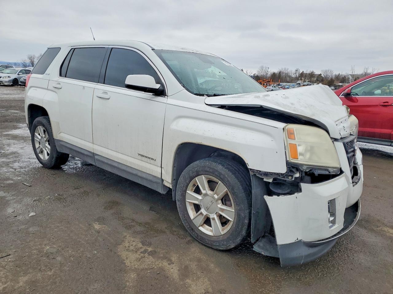 2012 GMC TERRAIN SLE photo 7