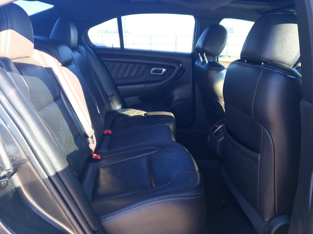 2015 FORD TAURUS LIMITED photo 19