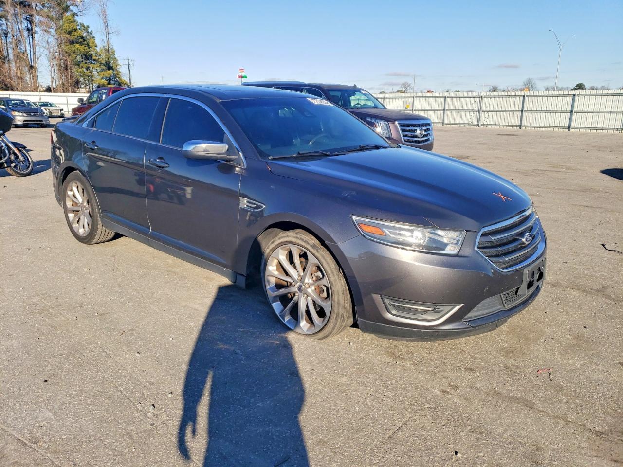 2015 FORD TAURUS LIMITED photo 7
