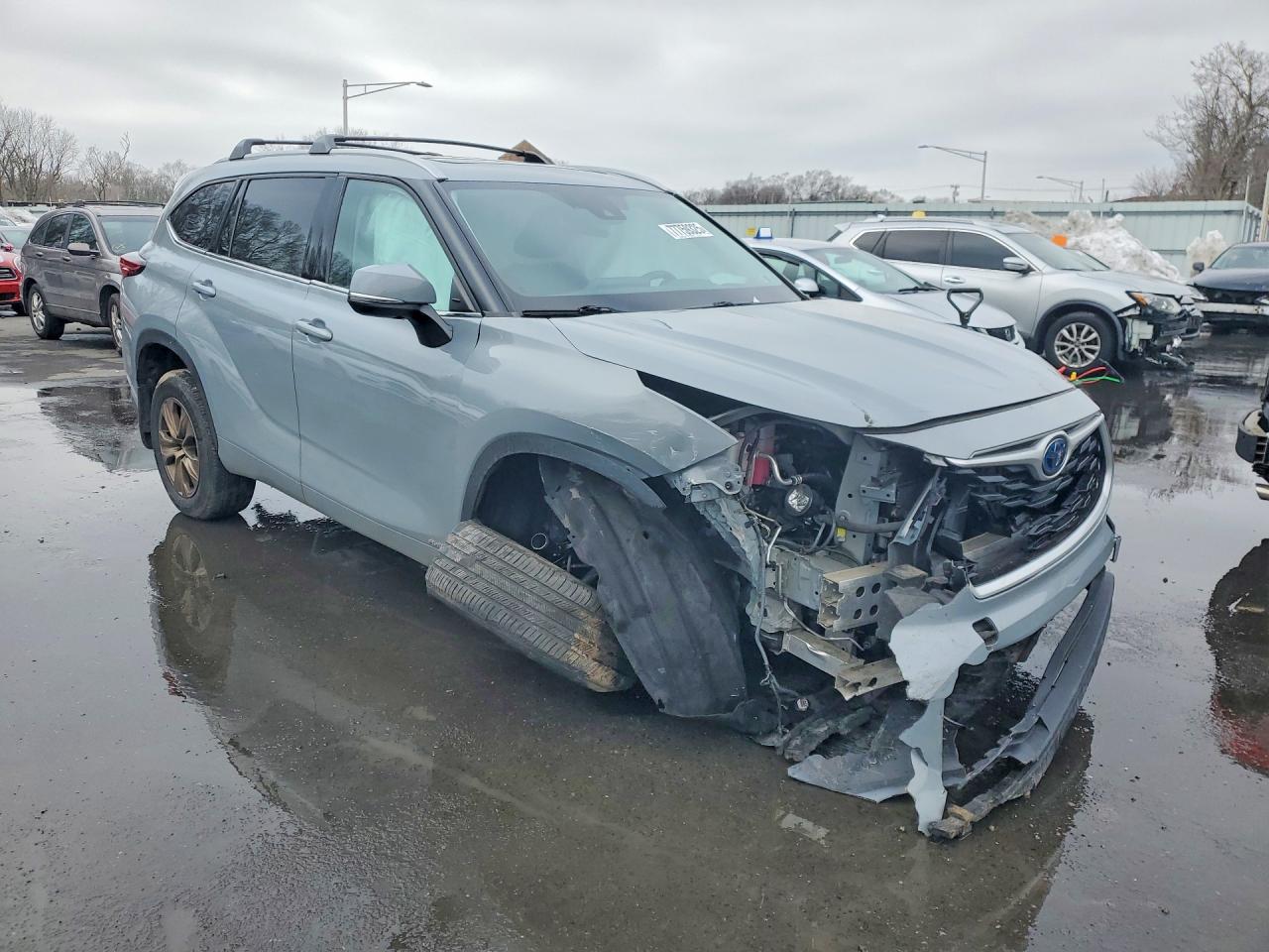 2022 TOYOTA HIGHLANDER HYBRID XLE photo 4