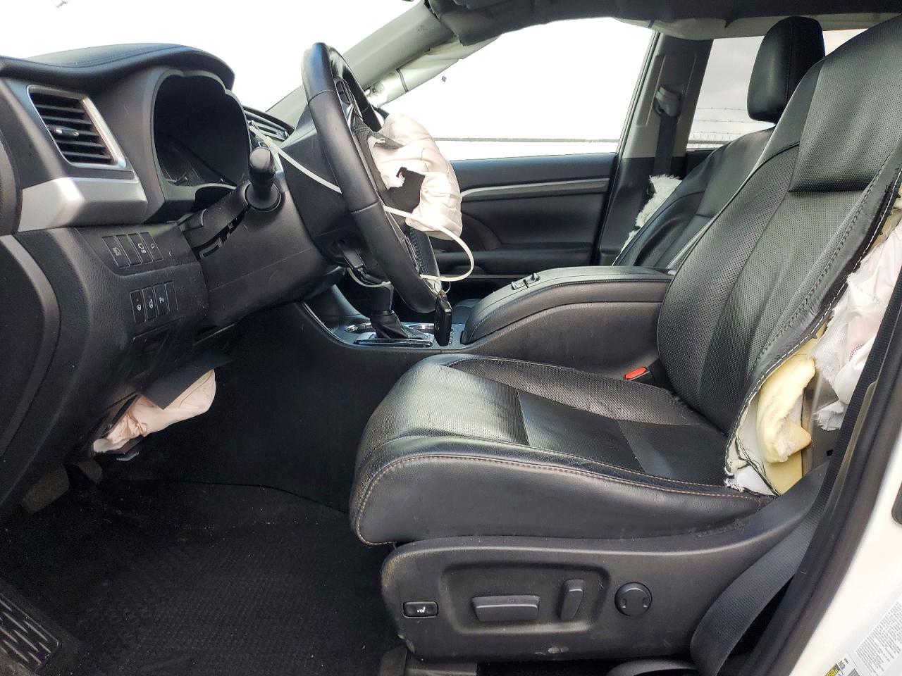 2019 TOYOTA HIGHLANDER HYBRID LIMITED PLATINUM photo 7