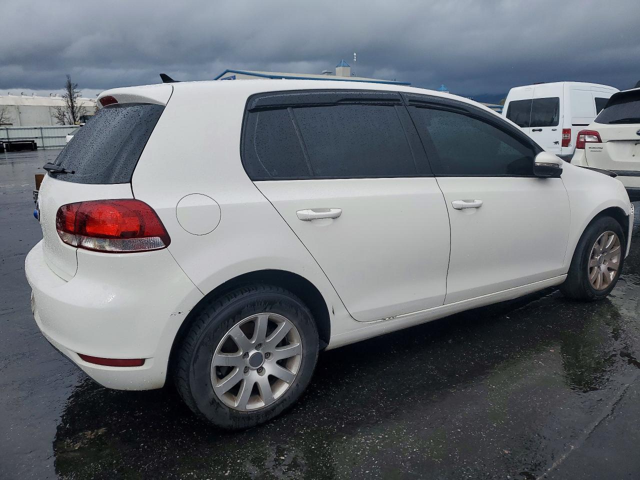 2012 VOLKSWAGEN GOLF photo 7
