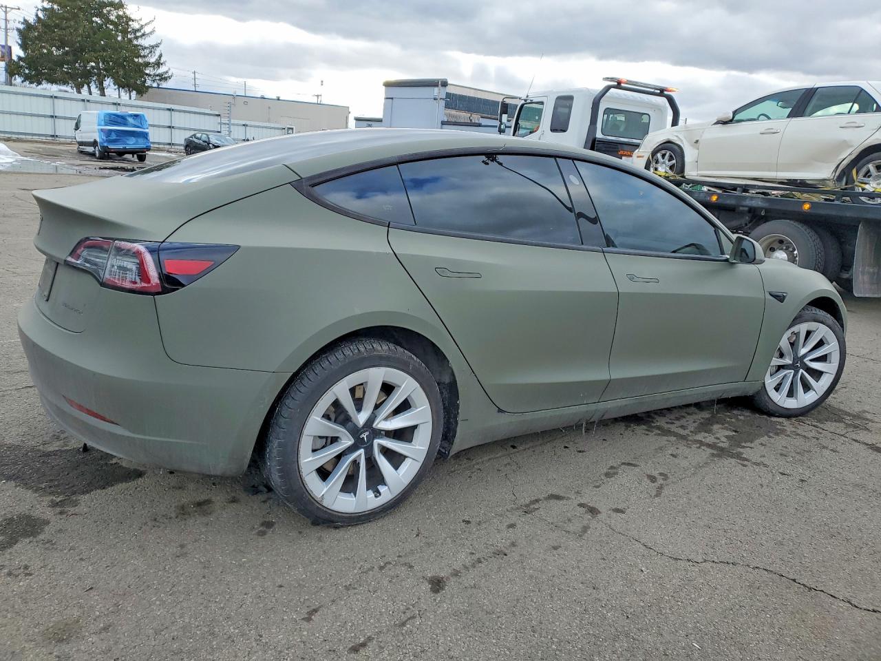 2022 TESLA MODEL 3 photo 3