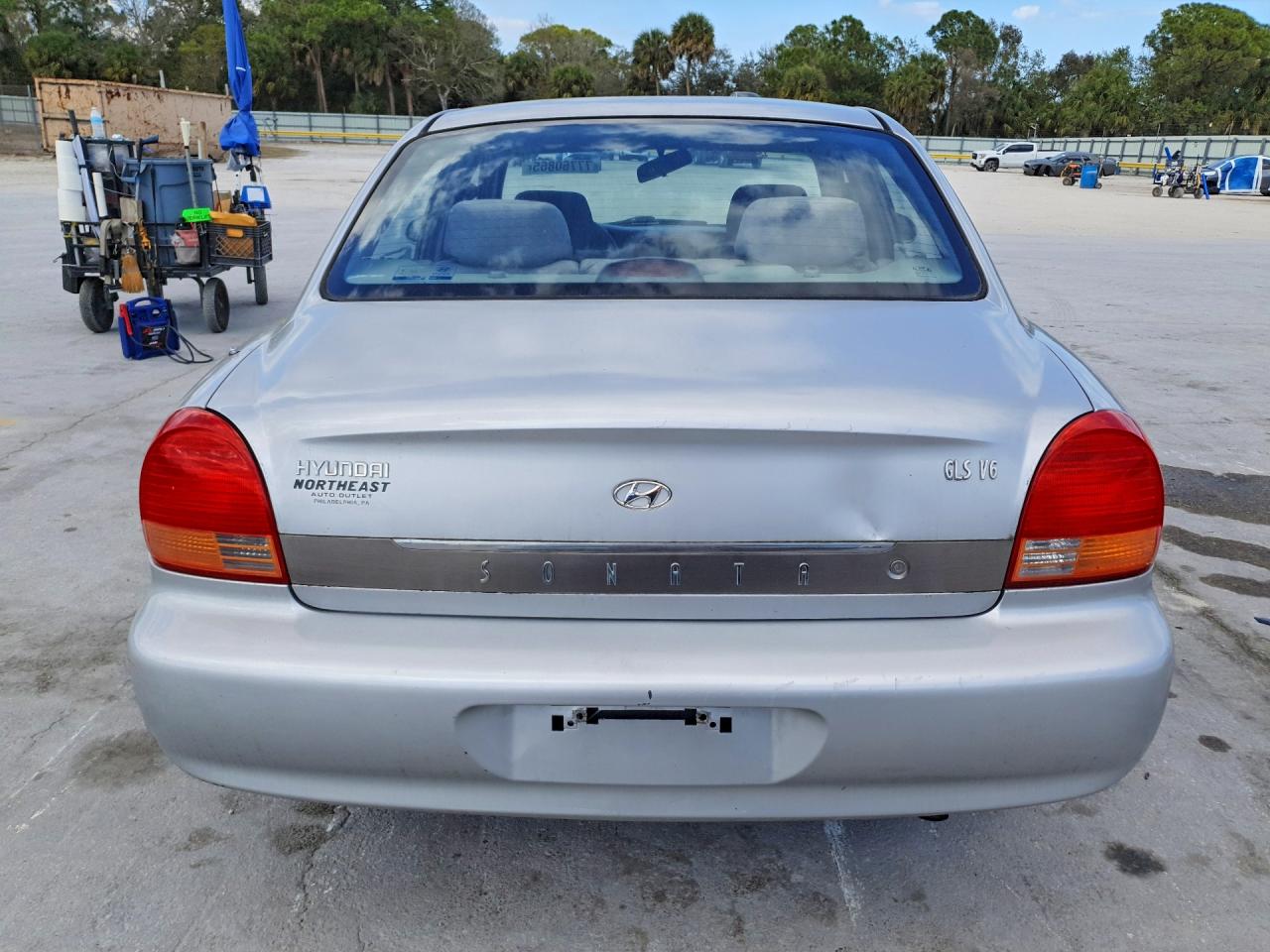 2001 HYUNDAI SONATA GLS photo 11