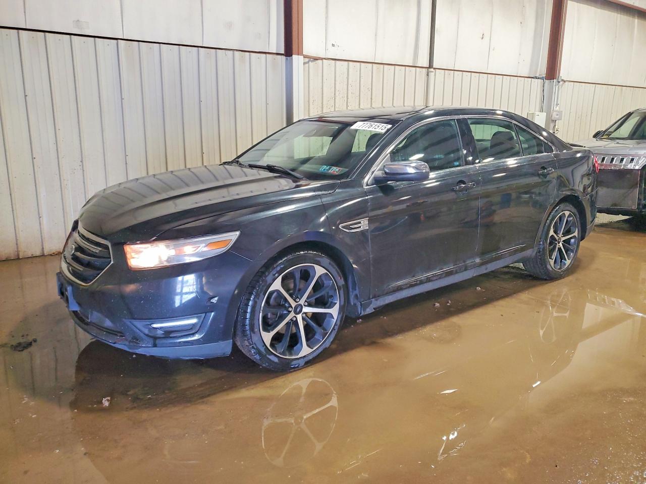 2015 FORD TAURUS
