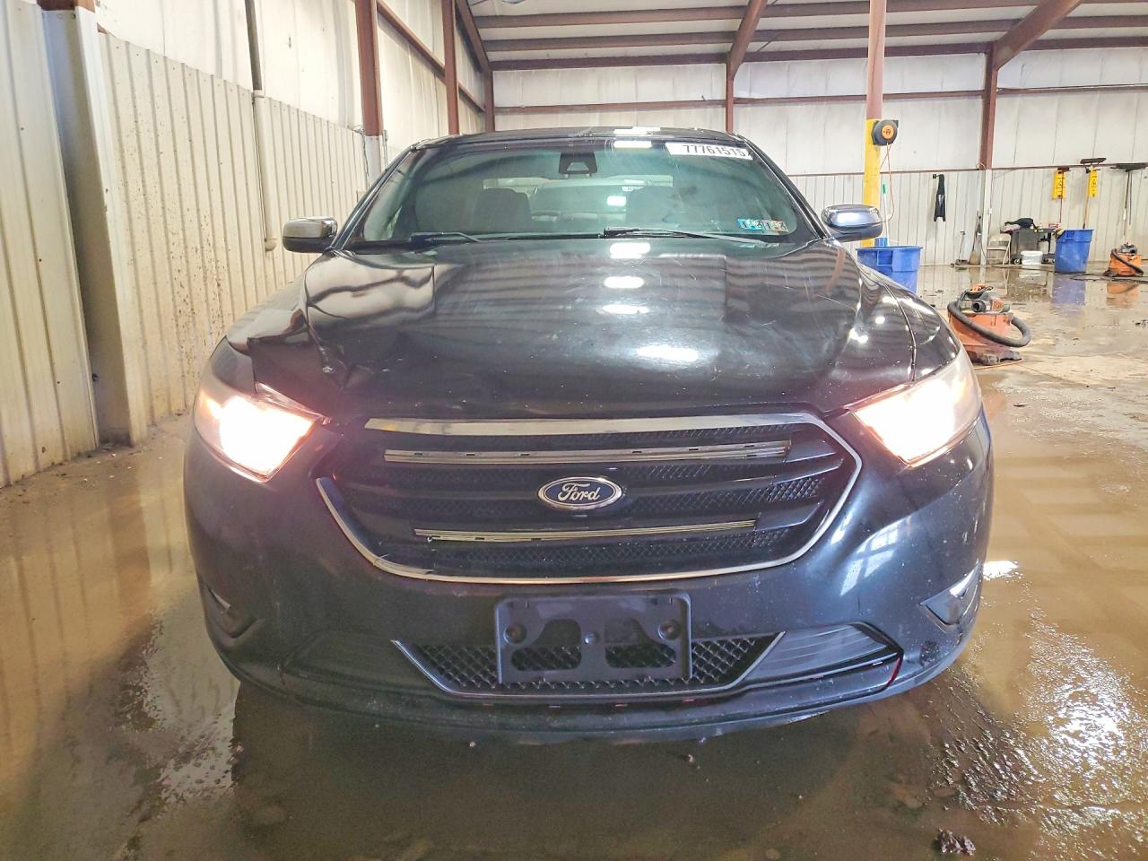 2015 FORD TAURUS LIMITED photo 9