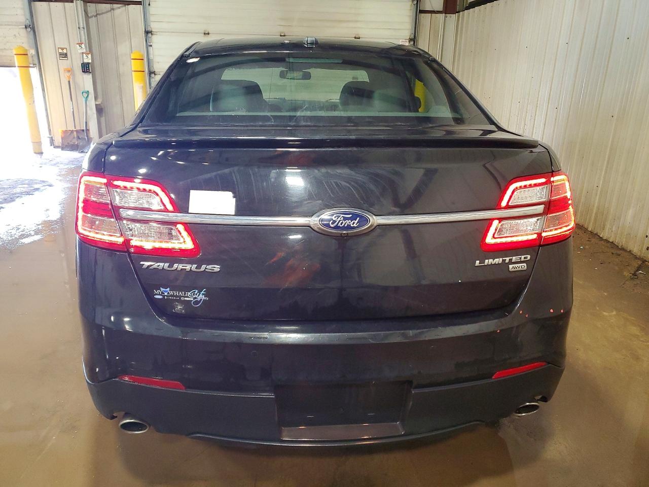 2015 FORD TAURUS LIMITED photo 11