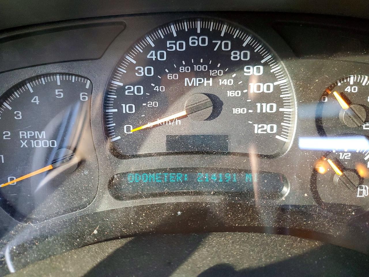 2005 CHEVROLET AVALANCHE K1500 photo 9