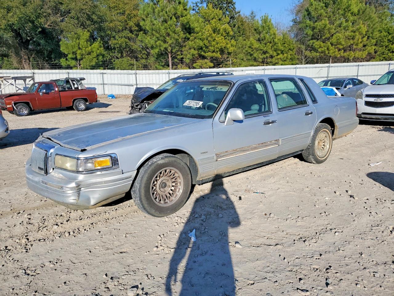 1995 LINCOLN TOWN CAR