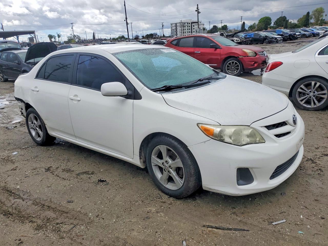 2011 TOYOTA COROLLA BASE photo 10
