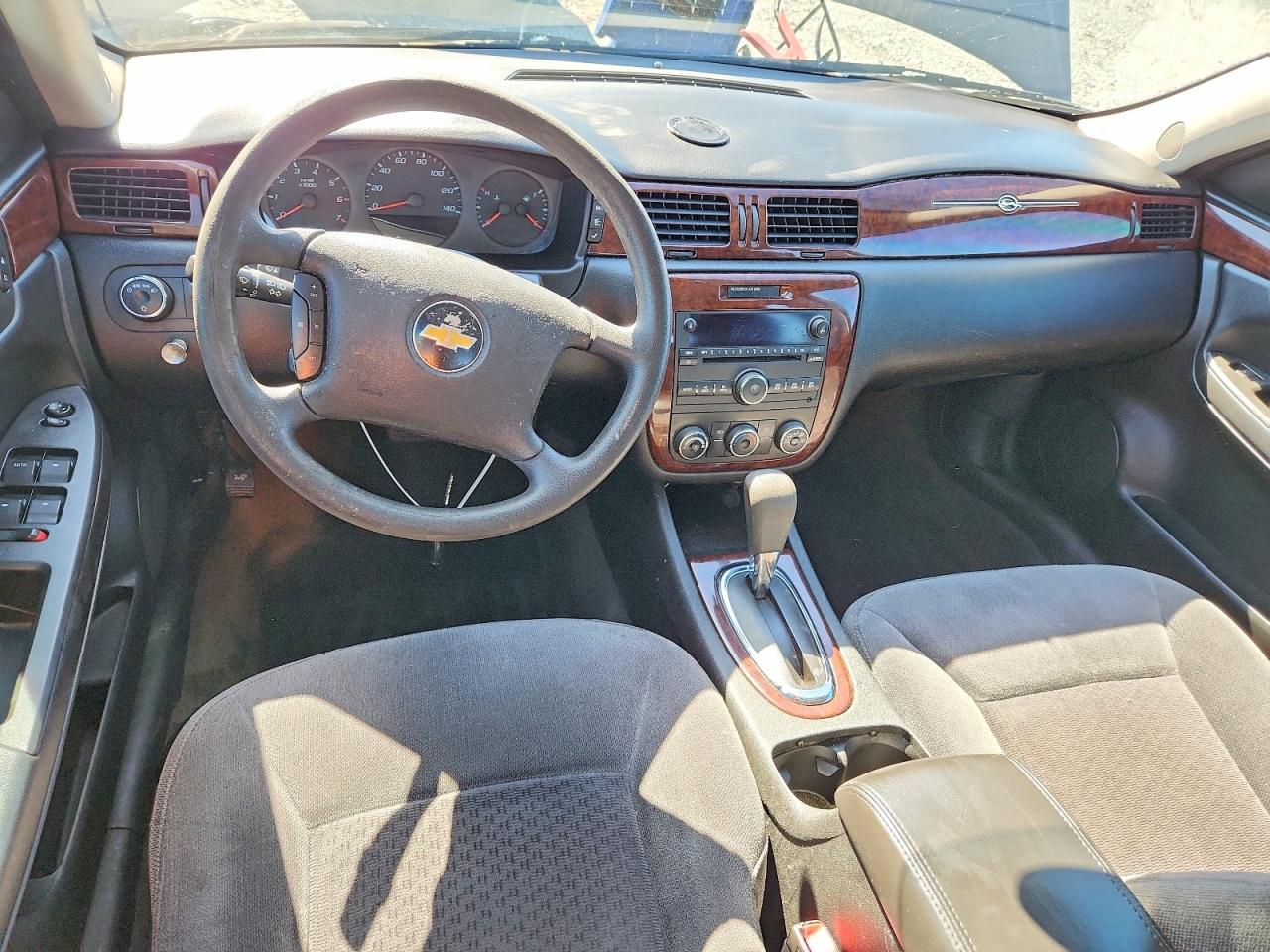 2011 CHEVROLET IMPALA LS photo 8