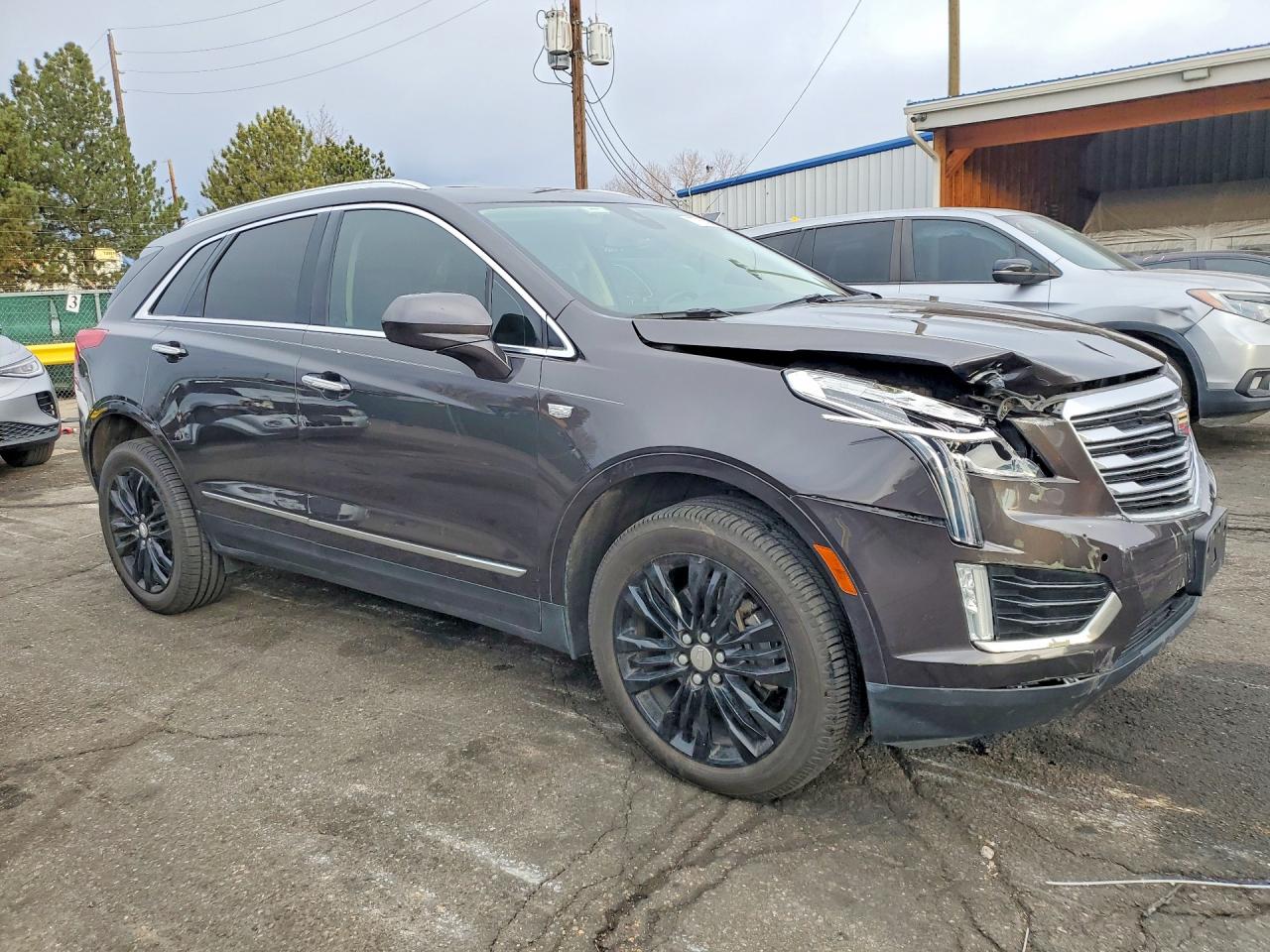 2017 CADILLAC XT5 PREMIUM LUXURY photo 4