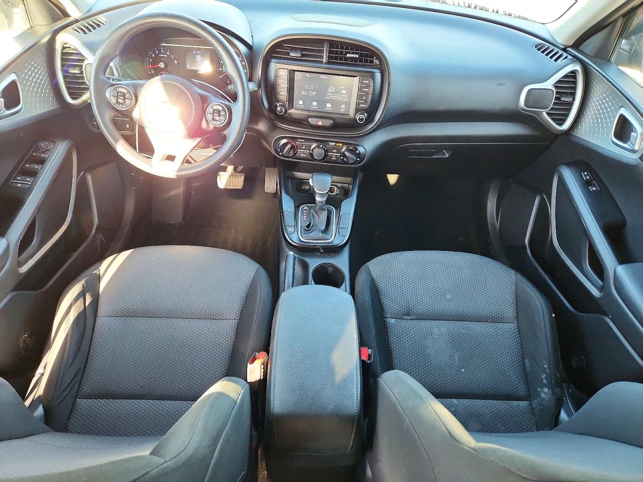 2020 KIA SOUL LX photo 15