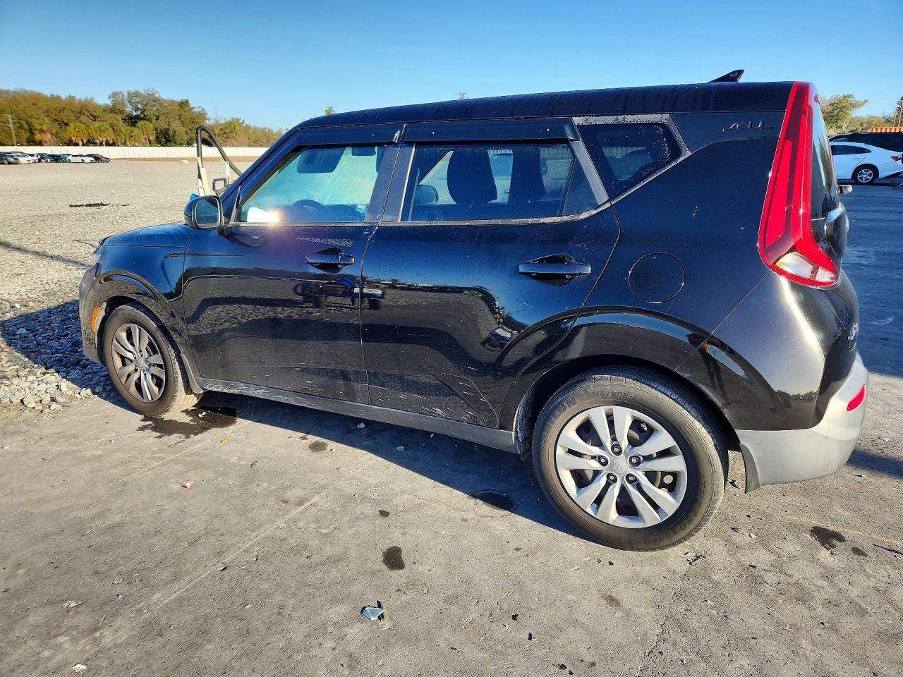 2020 KIA SOUL LX photo 3