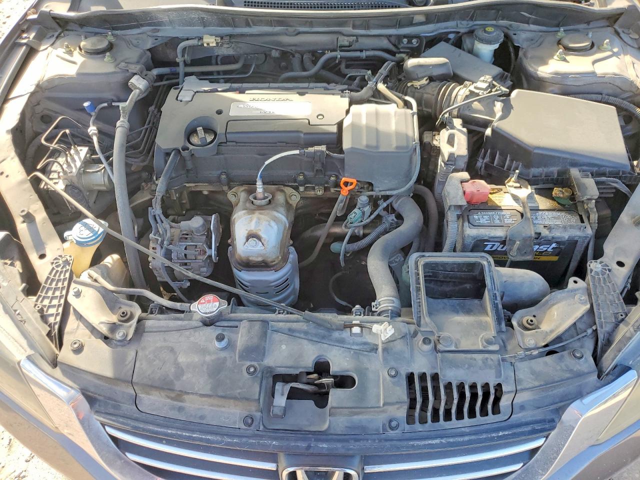 2015 HONDA ACCORD LX photo 11