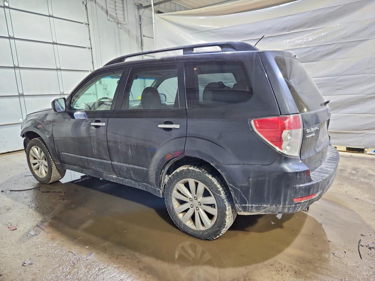 2011 SUBARU FORESTER 2.5X PREMIUM photo 2