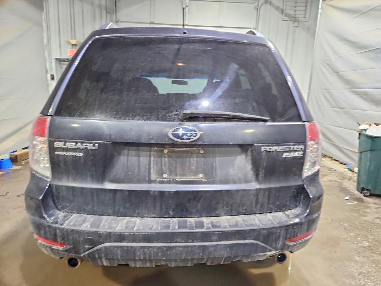 2011 SUBARU FORESTER 2.5X PREMIUM photo 6