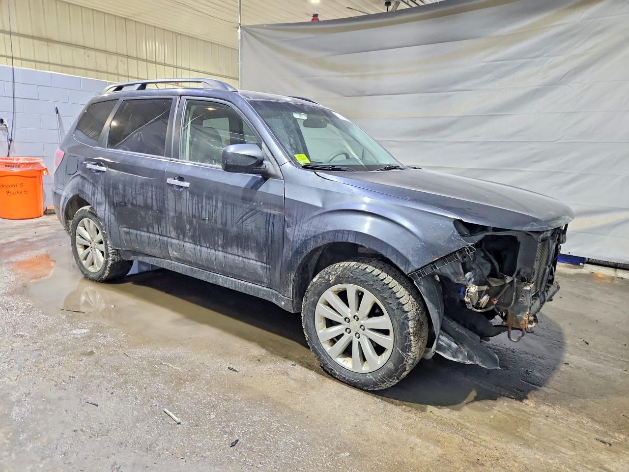 2011 SUBARU FORESTER 2.5X PREMIUM photo 4
