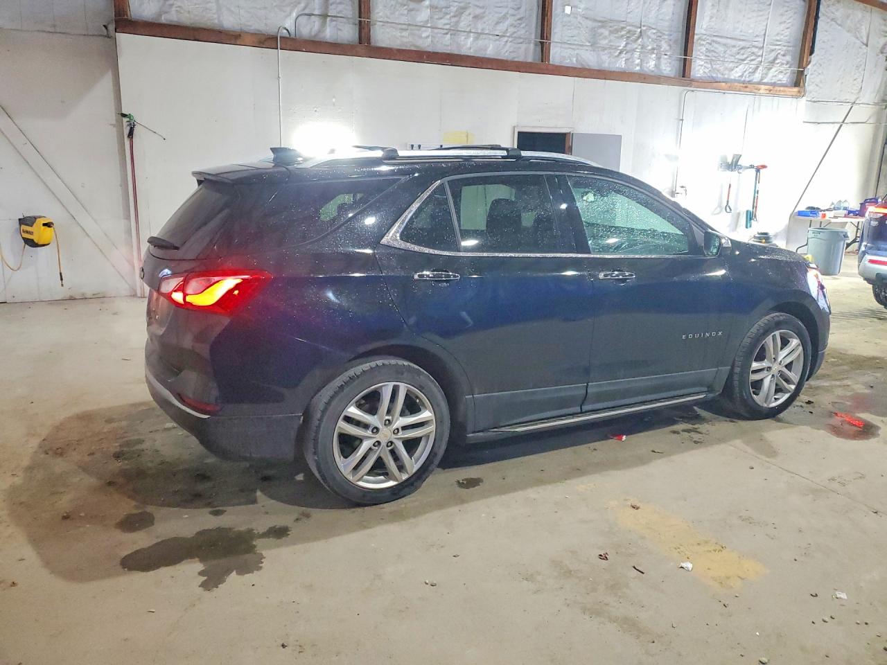 2018 CHEVROLET EQUINOX PREMIER photo 5