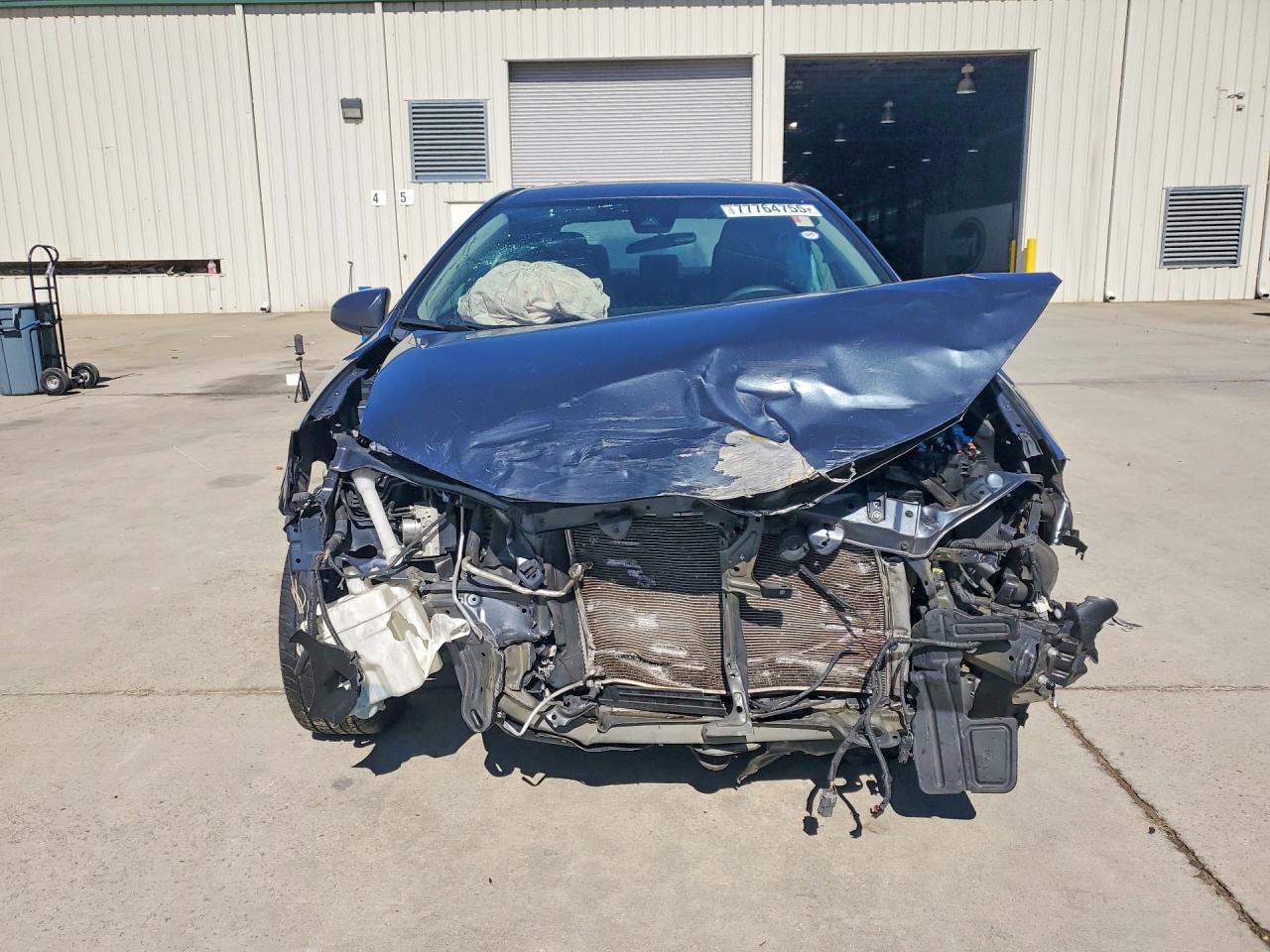 2017 TOYOTA COROLLA L photo 5