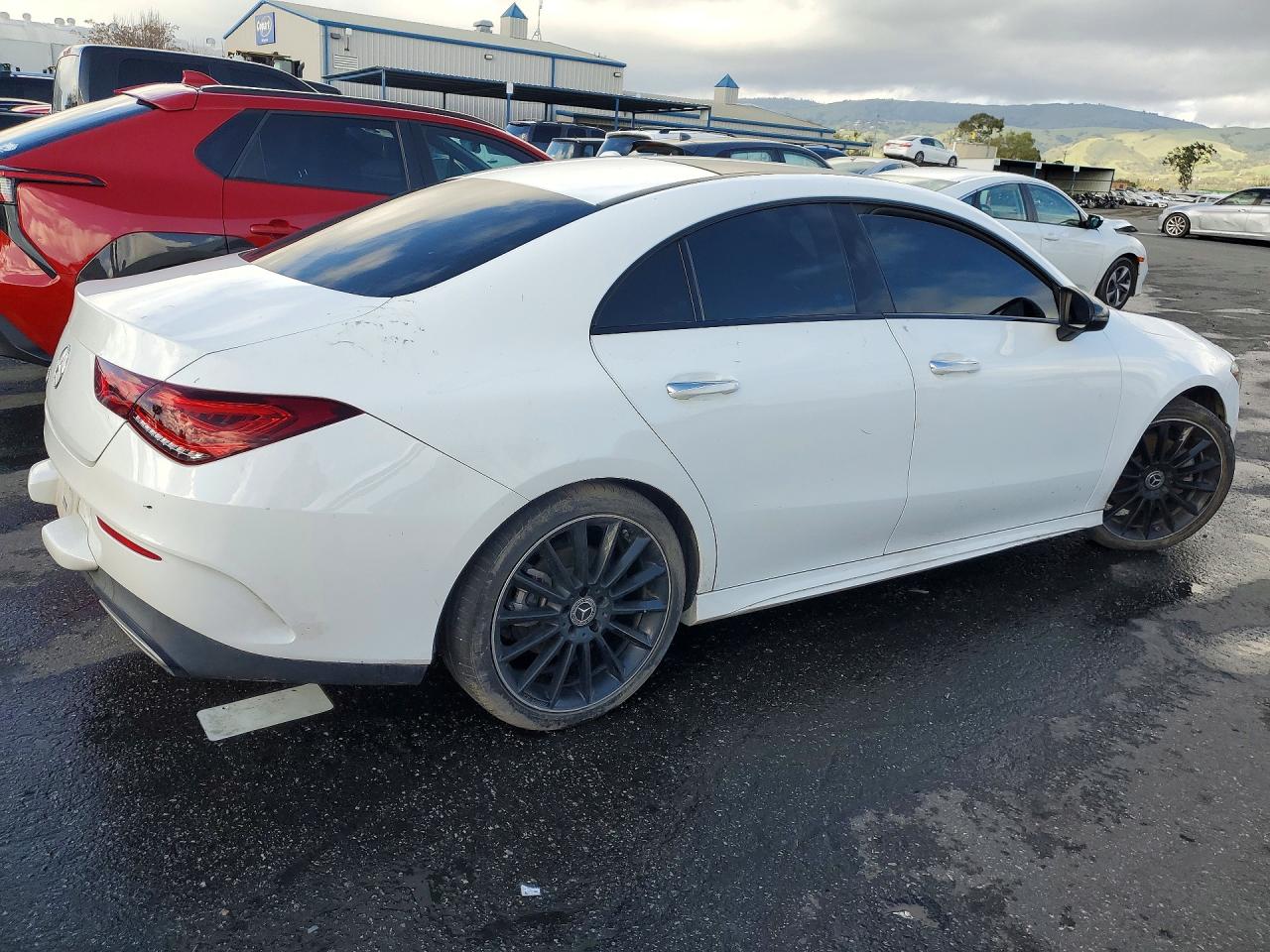 2022 MERCEDES-BENZ CLA 250 photo 5