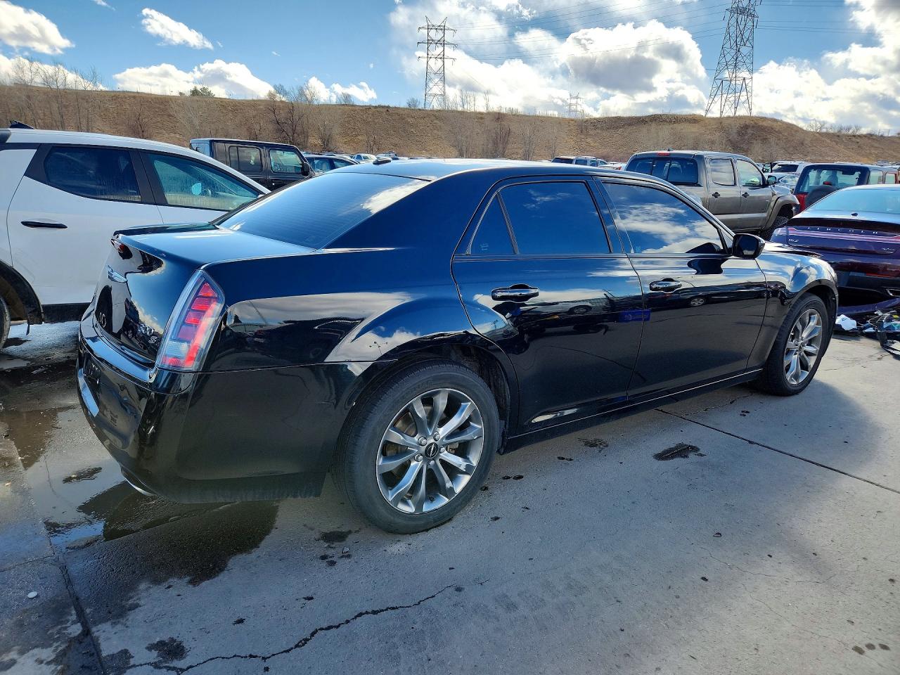 2014 CHRYSLER 300 S photo 3
