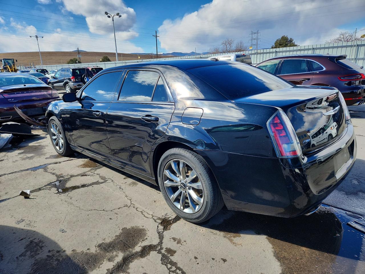 2014 CHRYSLER 300 S photo 2